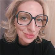 Sono a disposizione con esperienza, pazienza e disponibilità per bambini e ragazzi.